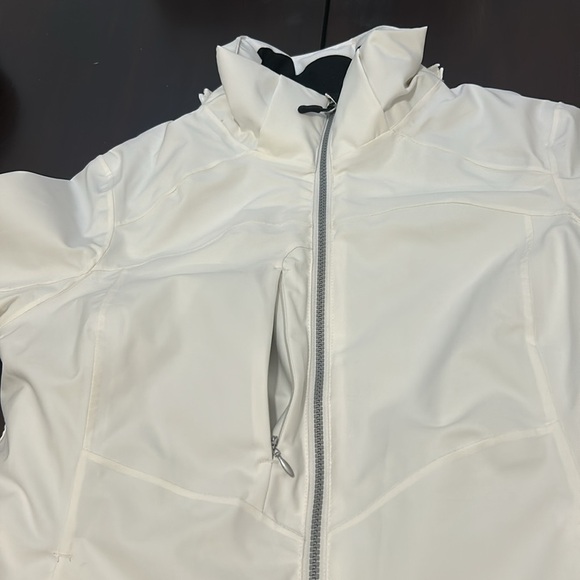 Sunice Stormpack White Softshell Jacket High Collar Thumbholes Women’s Size M - Picture 13 of 17